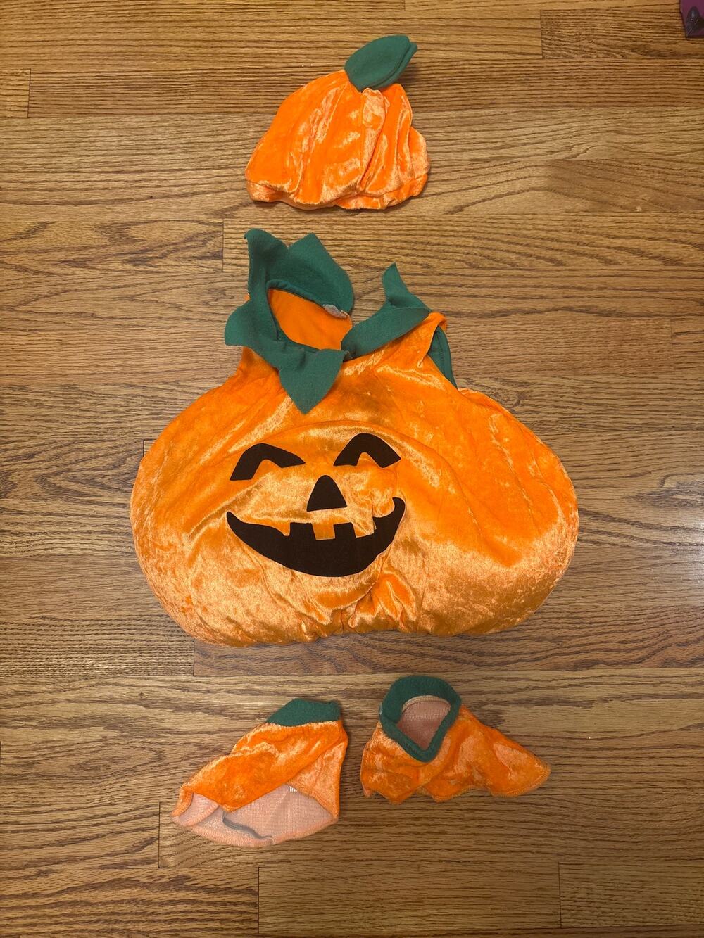 Spirit Halloween Baby Pumpkin Costume 18–24 Months Plush 4-Piece Set